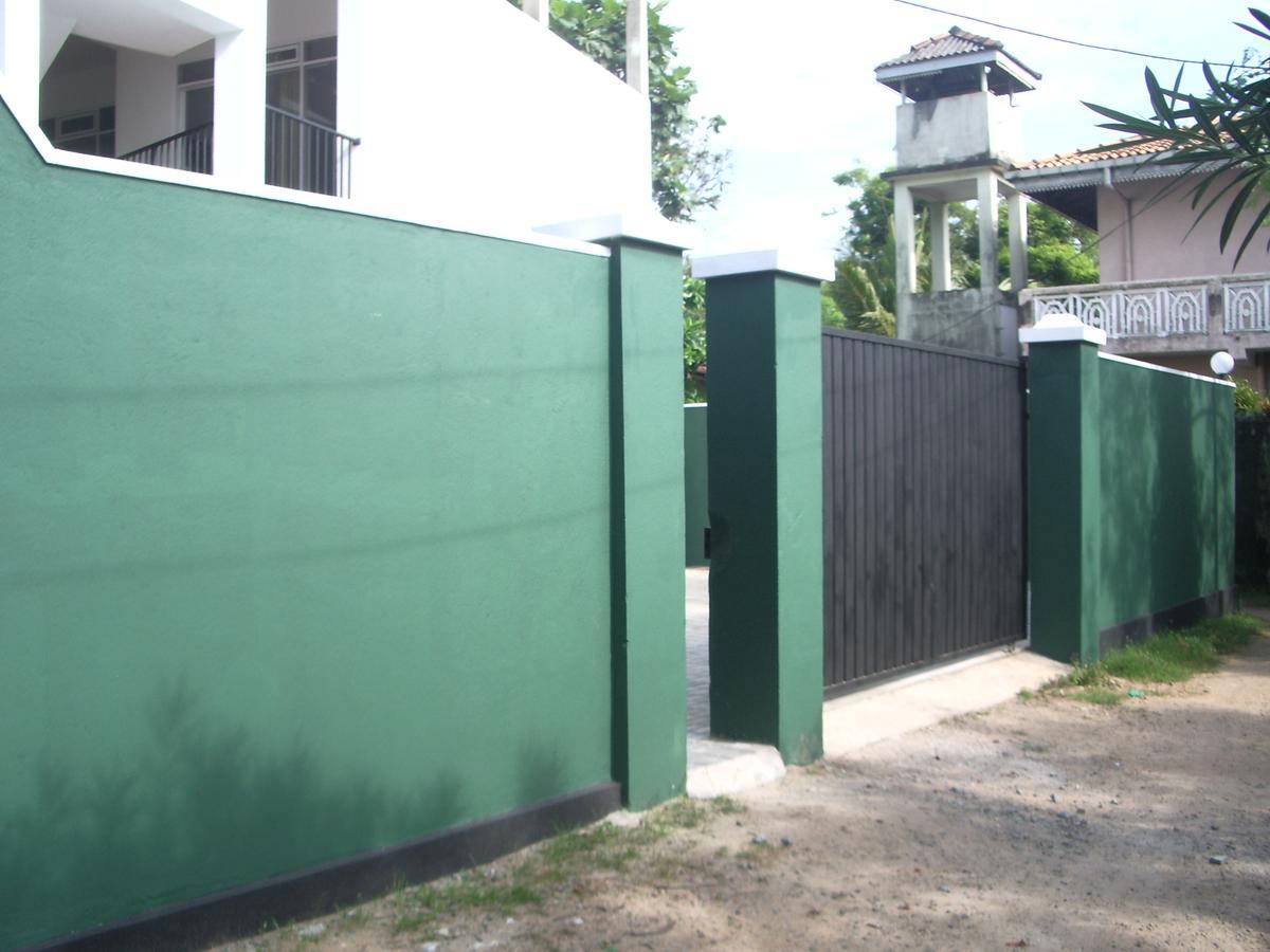 Hotel "Diana" Hikkaduwa Exterior photo